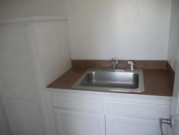 531 E Cleveland Ave, Monett, MO 65708